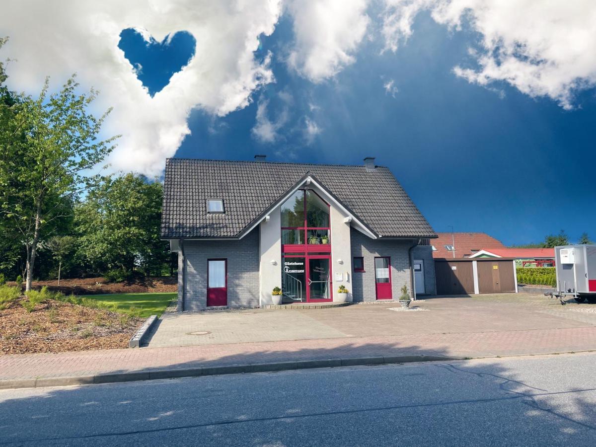 Gaestehaus Scharfe Kurve Lutzow Buitenkant foto