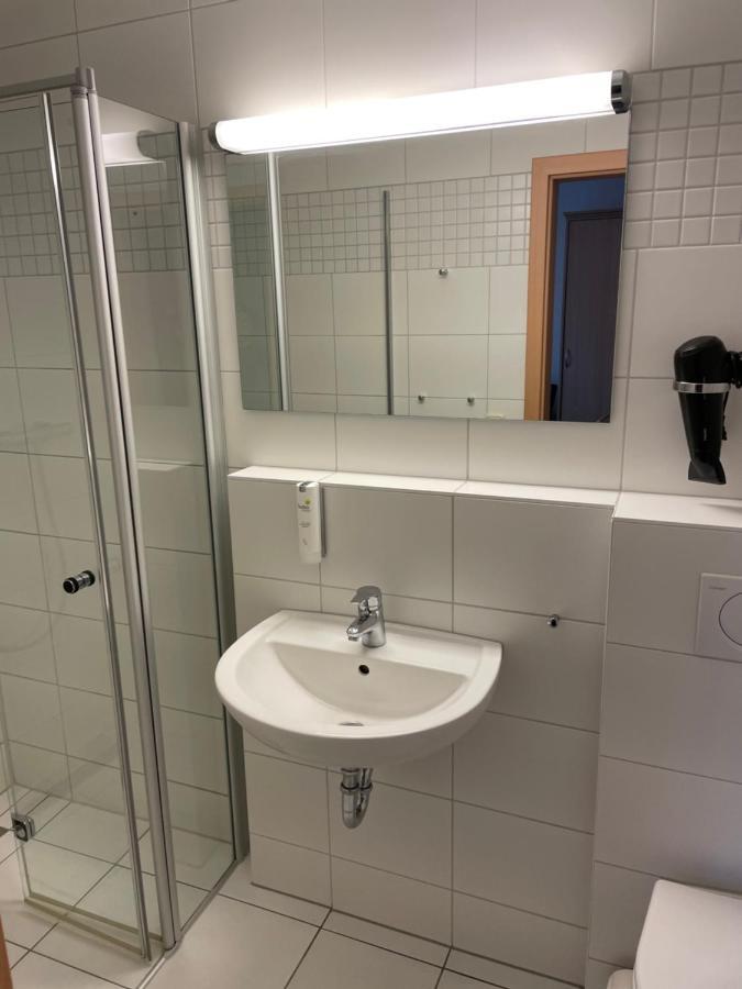 Gaestehaus Scharfe Kurve Lutzow Buitenkant foto