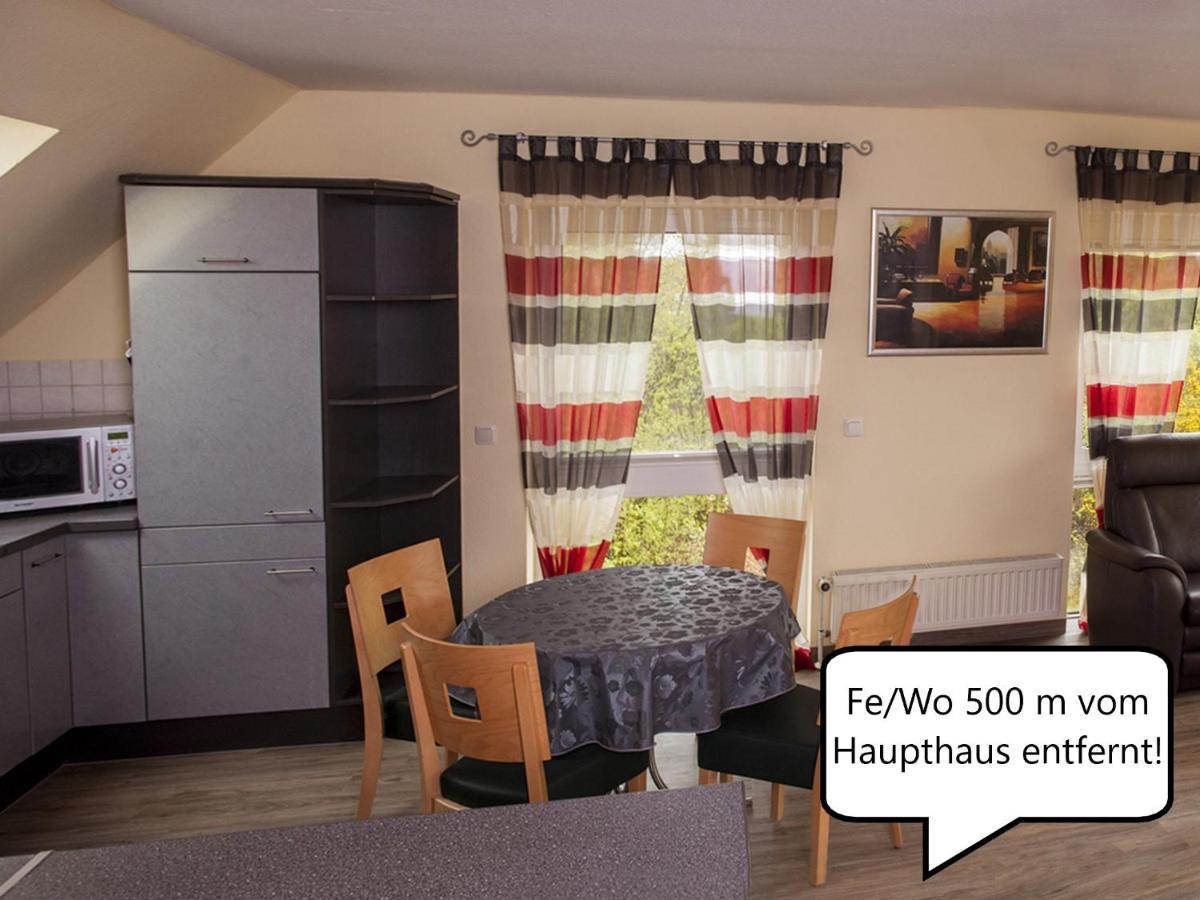 Gaestehaus Scharfe Kurve Lutzow Buitenkant foto