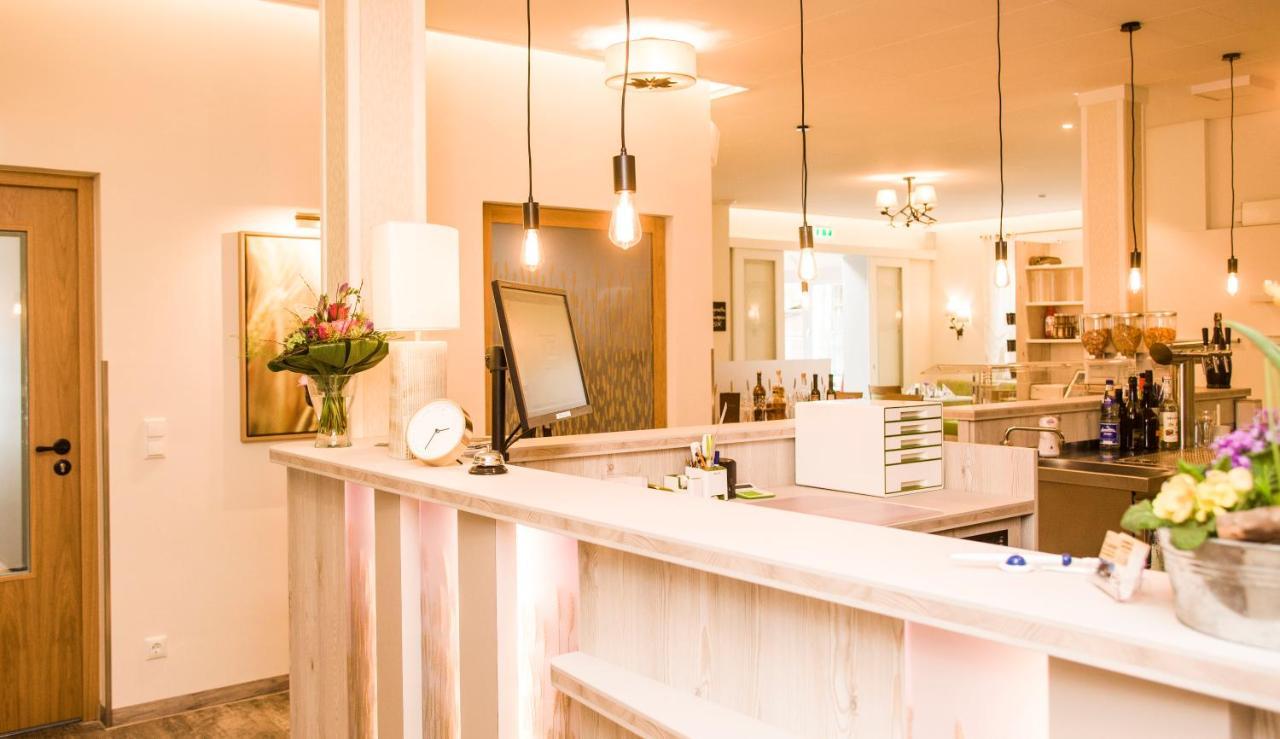Gaestehaus Scharfe Kurve Lutzow Buitenkant foto