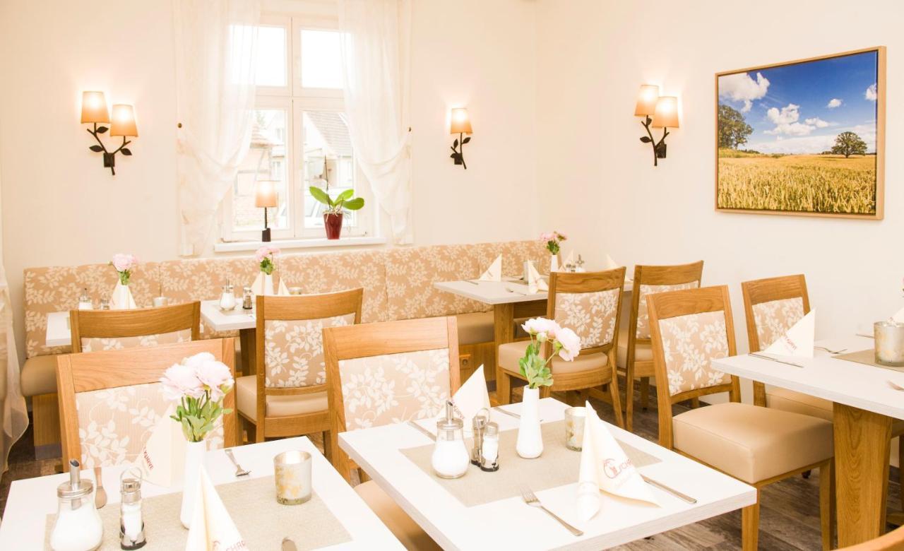 Gaestehaus Scharfe Kurve Lutzow Buitenkant foto